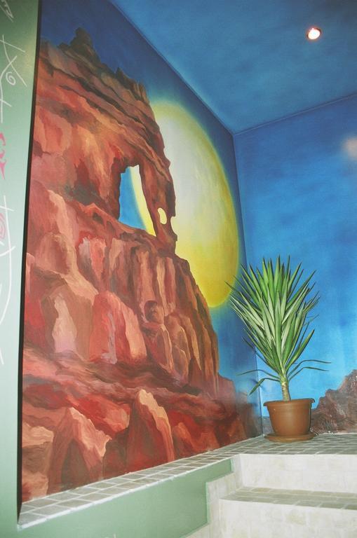 Motel Acapulco เยเรวาน ภายนอก รูปภาพ