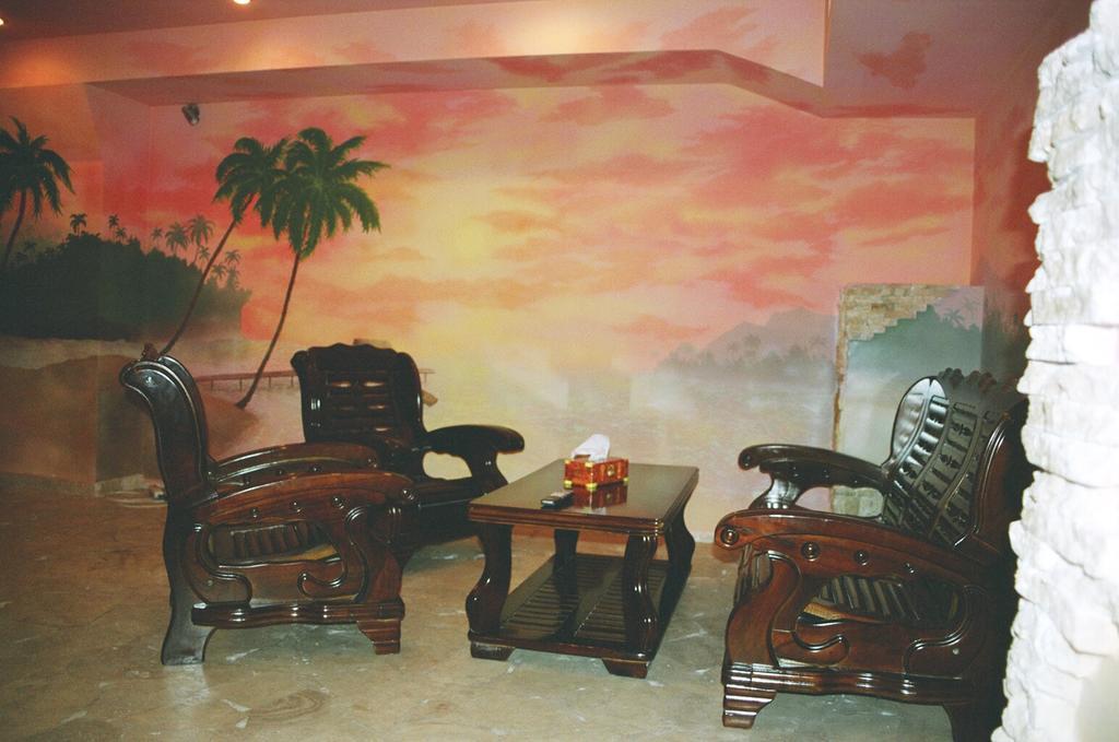 Motel Acapulco เยเรวาน ภายนอก รูปภาพ