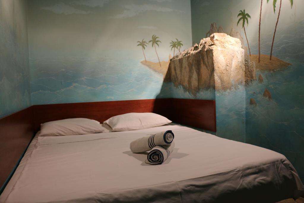 Motel Acapulco เยเรวาน ภายนอก รูปภาพ