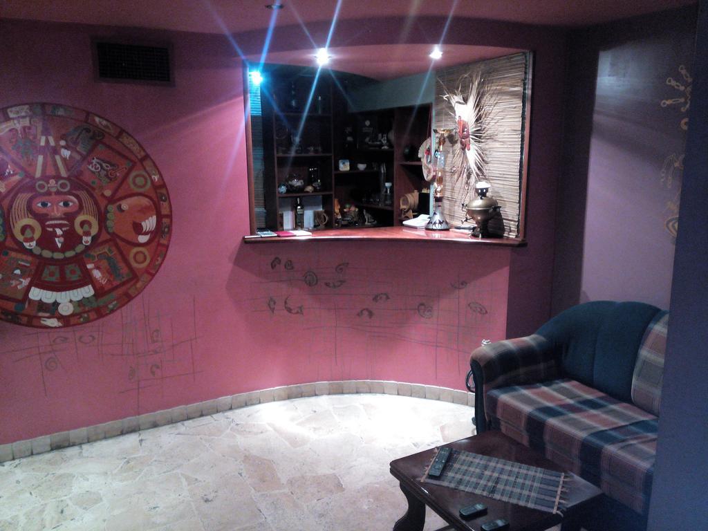 Motel Acapulco เยเรวาน ภายนอก รูปภาพ
